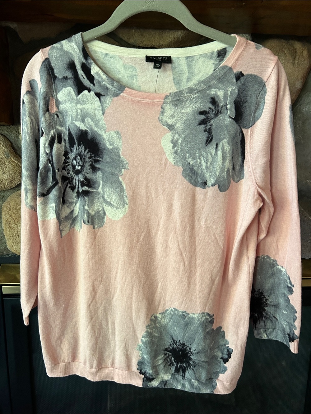 Talbots Lightweight Knit Pink Grey Floral Bateau Neck 3/4 Sleeve, Size MP | NWT